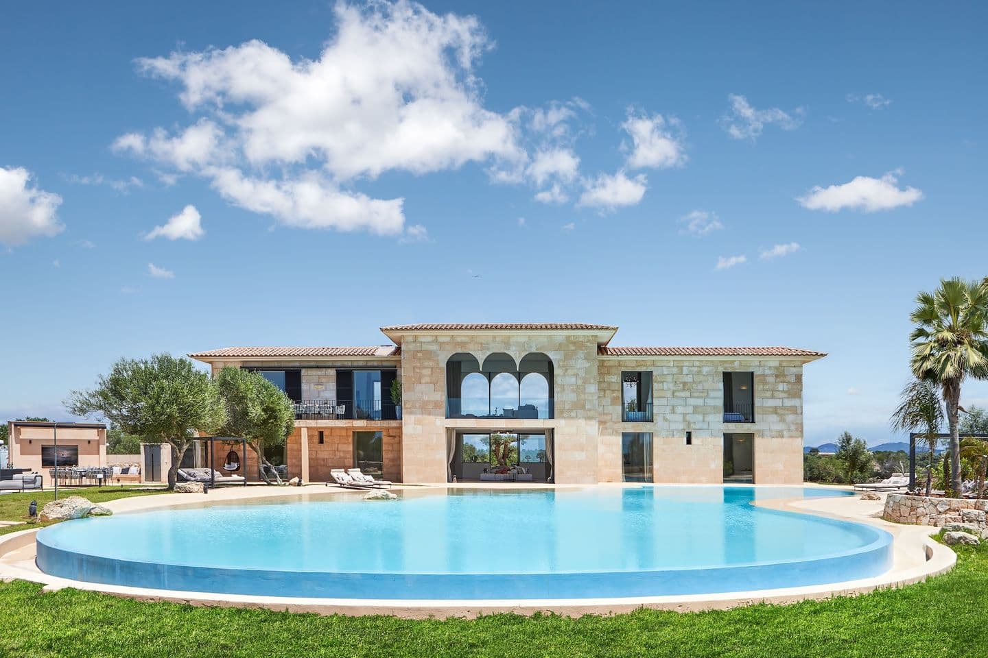 Mallorca's Largest Private Pool: Luxury Villa Eden Roc